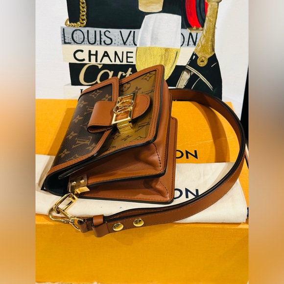 🔥 LOUIS VUITTON REVERSE MONOGRAM MINI DAUPHINE SHOULDER BAG FULL INCLUSION - Picture 3 of 17